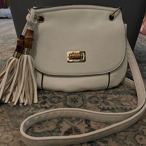 SONDRA ROBERTS Crossbody Bag Handbag Purse WHITE  MODERN DESIGN-IVORY color